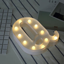 Load image into Gallery viewer, Lampe LED lumineuse lettre veilleuse créative 26 Alphabet anglais numéro batterie lampe romantique décoration de fête de mariage