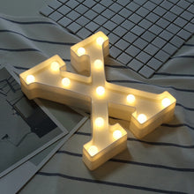 Load image into Gallery viewer, Lampe LED lumineuse lettre veilleuse créative 26 Alphabet anglais numéro batterie lampe romantique décoration de fête de mariage