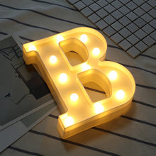 Load image into Gallery viewer, Lampe LED lumineuse lettre veilleuse créative 26 Alphabet anglais numéro batterie lampe romantique décoration de fête de mariage
