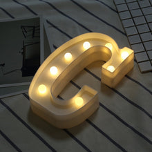 Load image into Gallery viewer, Lampe LED lumineuse lettre veilleuse créative 26 Alphabet anglais numéro batterie lampe romantique décoration de fête de mariage
