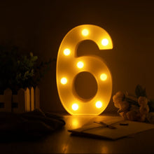 Load image into Gallery viewer, Lampe LED lumineuse lettre veilleuse créative 26 Alphabet anglais numéro batterie lampe romantique décoration de fête de mariage

